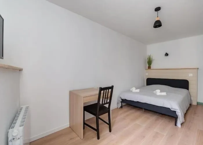 Cocon De La Place Вильфранш-де-Лораге